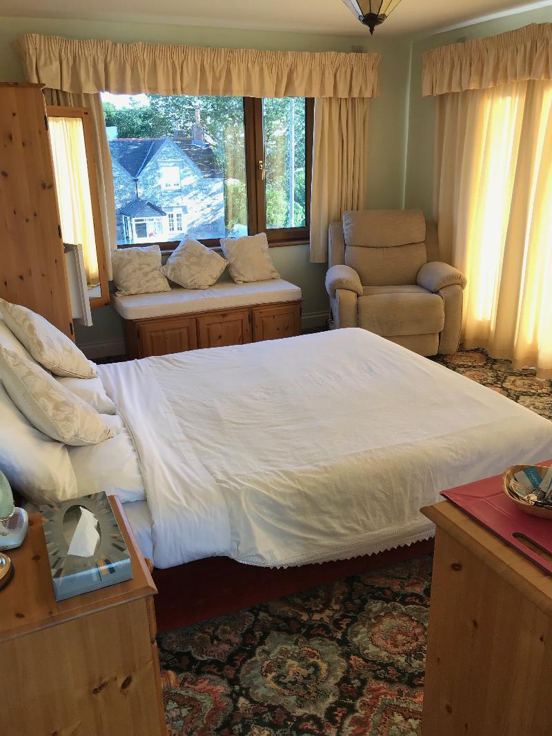 Готель Orchard Manor Probus Екстер'єр фото